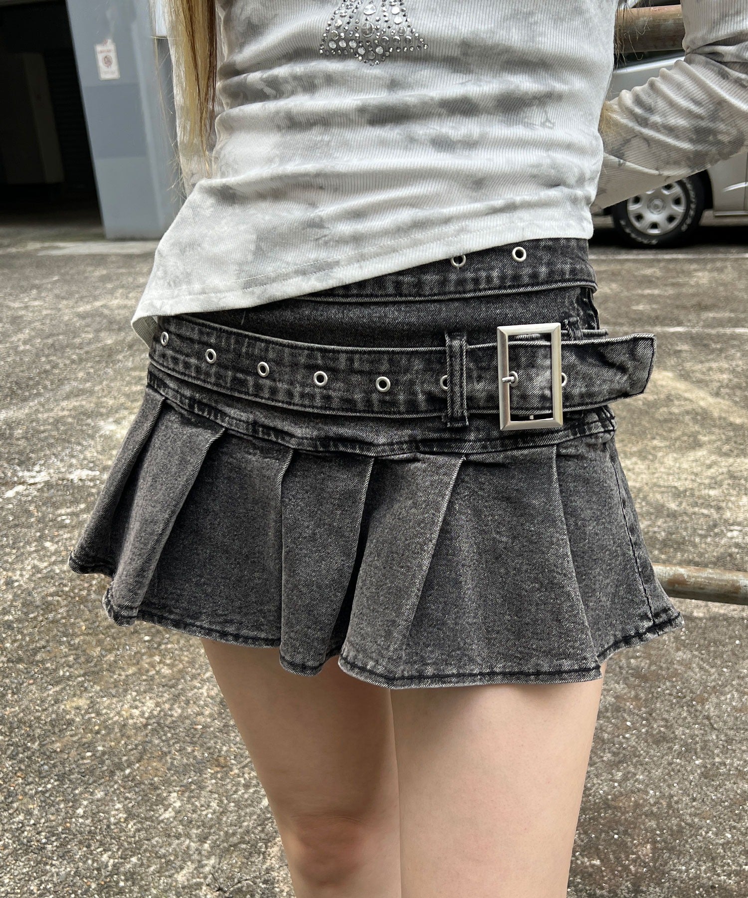 Wベルトデニムプリーツミニスカパン - Image 15