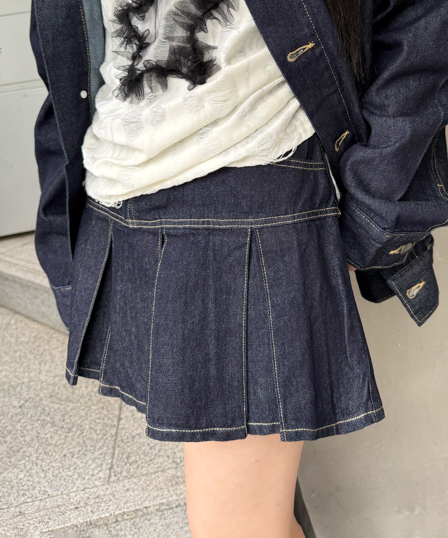 プリーツヘムリジットデニムミニスカパン - Image 4