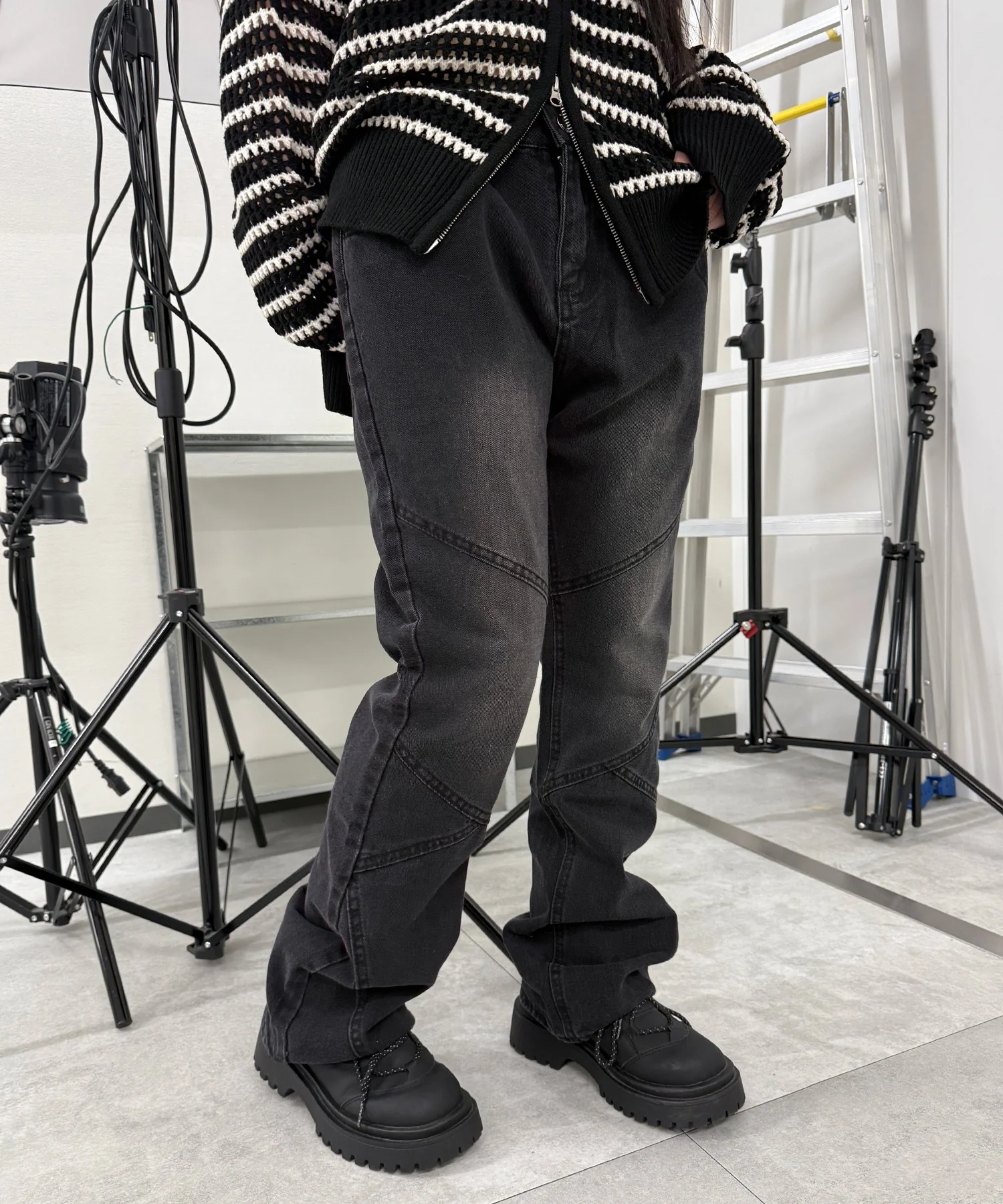 3Dフレアデニムパンツ - Image 6