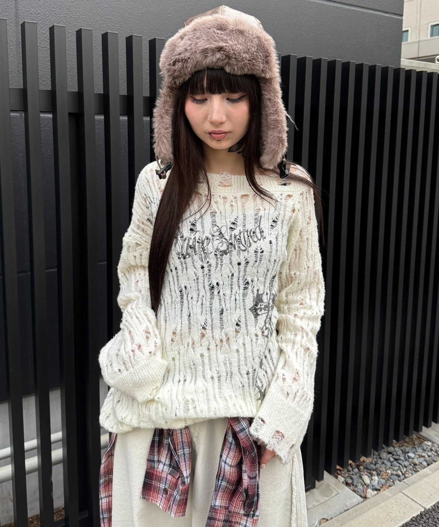 ダメージゴシックプリントニット - Image 3