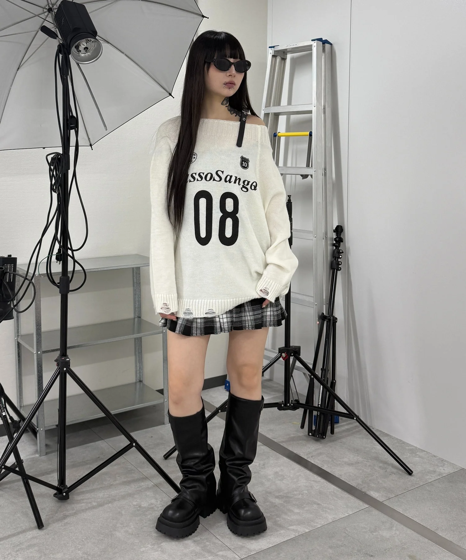 ベルトオフショルナンバリングニット - Image 4