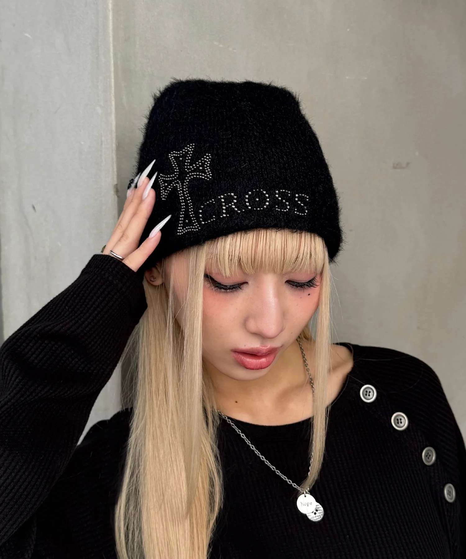 クロススタッズニットキャップ - Image 5