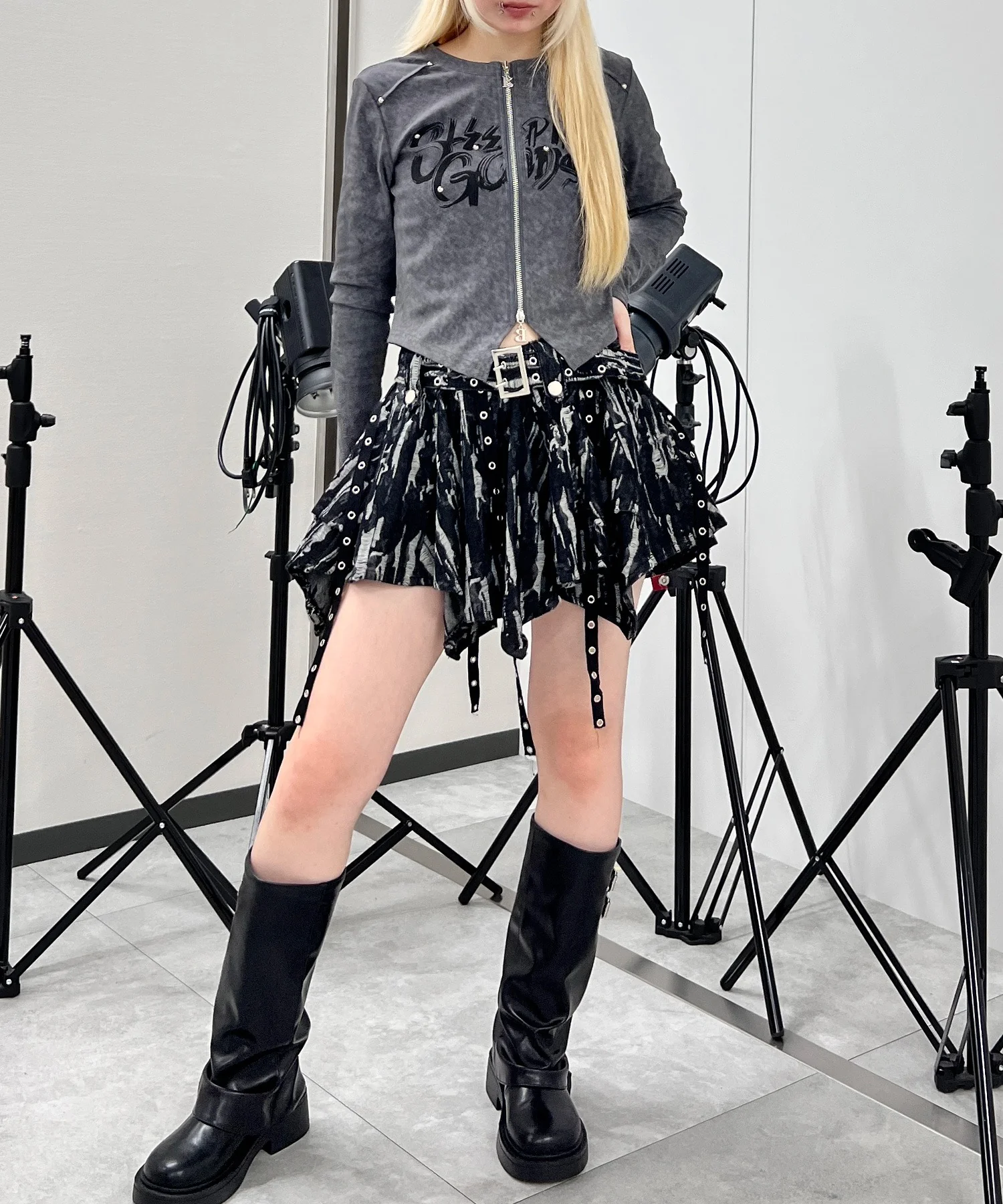 ダブルZIPロゴトップス - Image 6