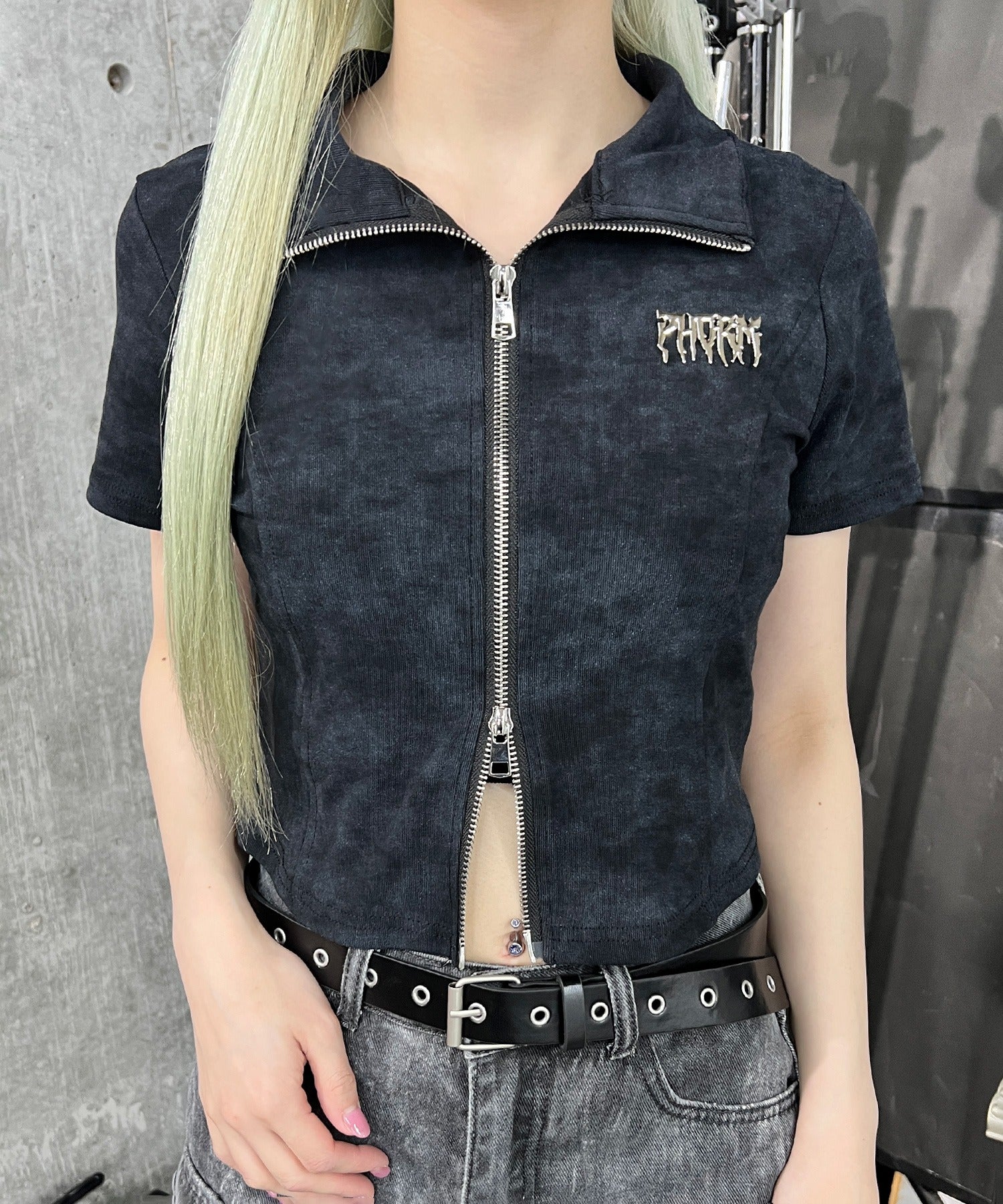 メタルバッジZIP UPトップ - Image 3