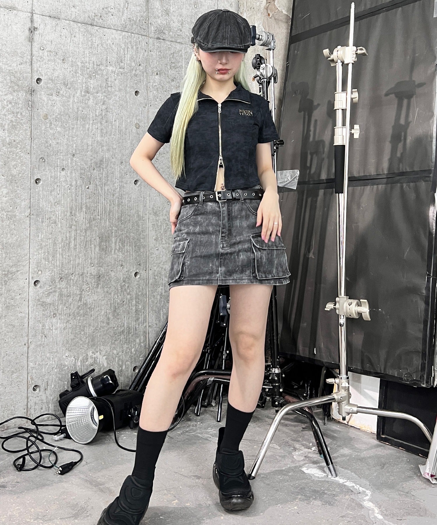 メタルバッジZIP UPトップ - Image 5