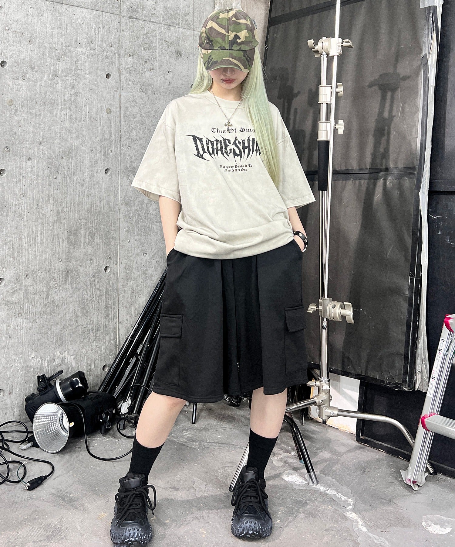 ダーティ加工メタルロゴビッグT - Image 8