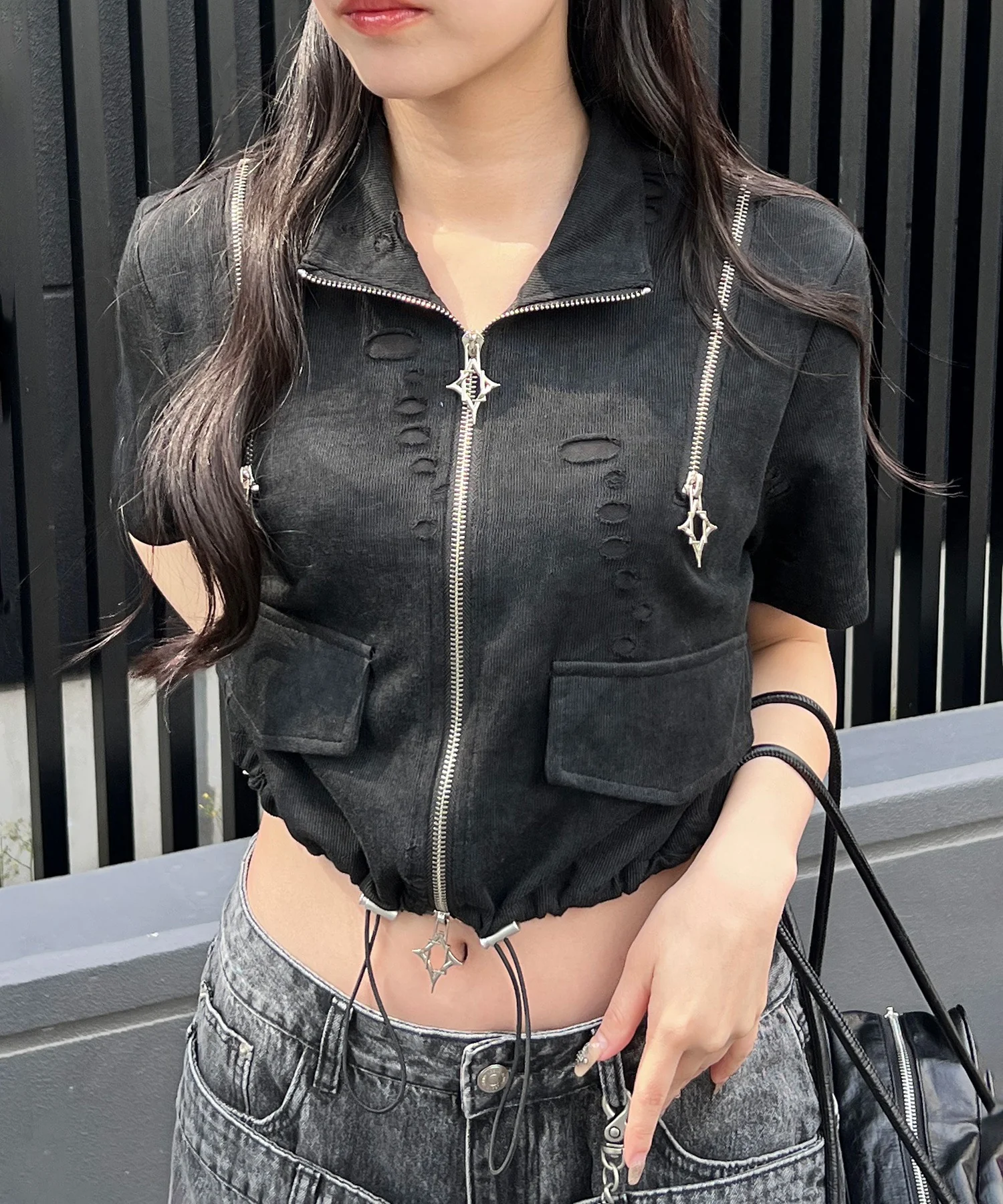 クロップドショルダーZIPトップ - Image 3