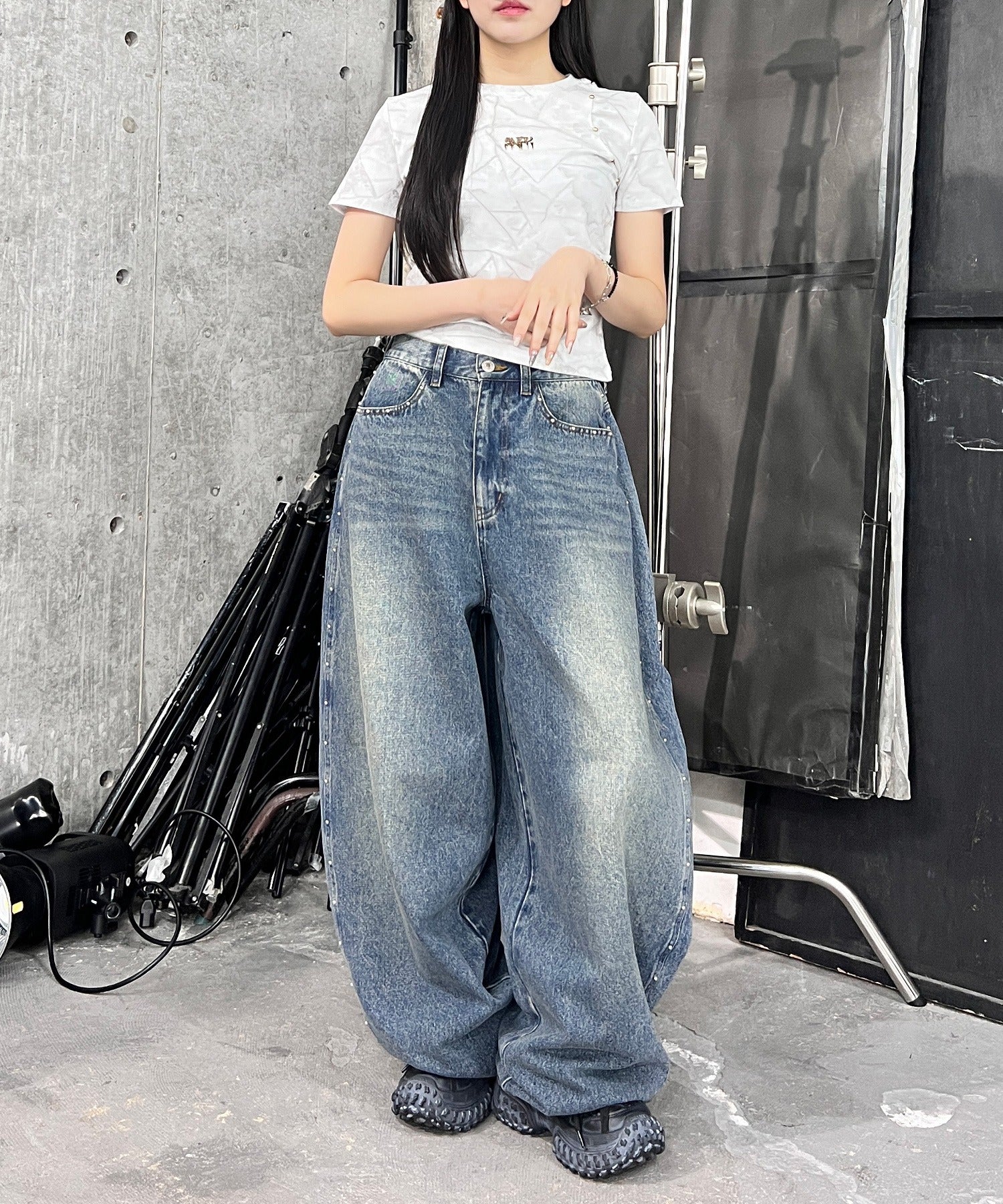 スタッズバレルデニム - Image 10