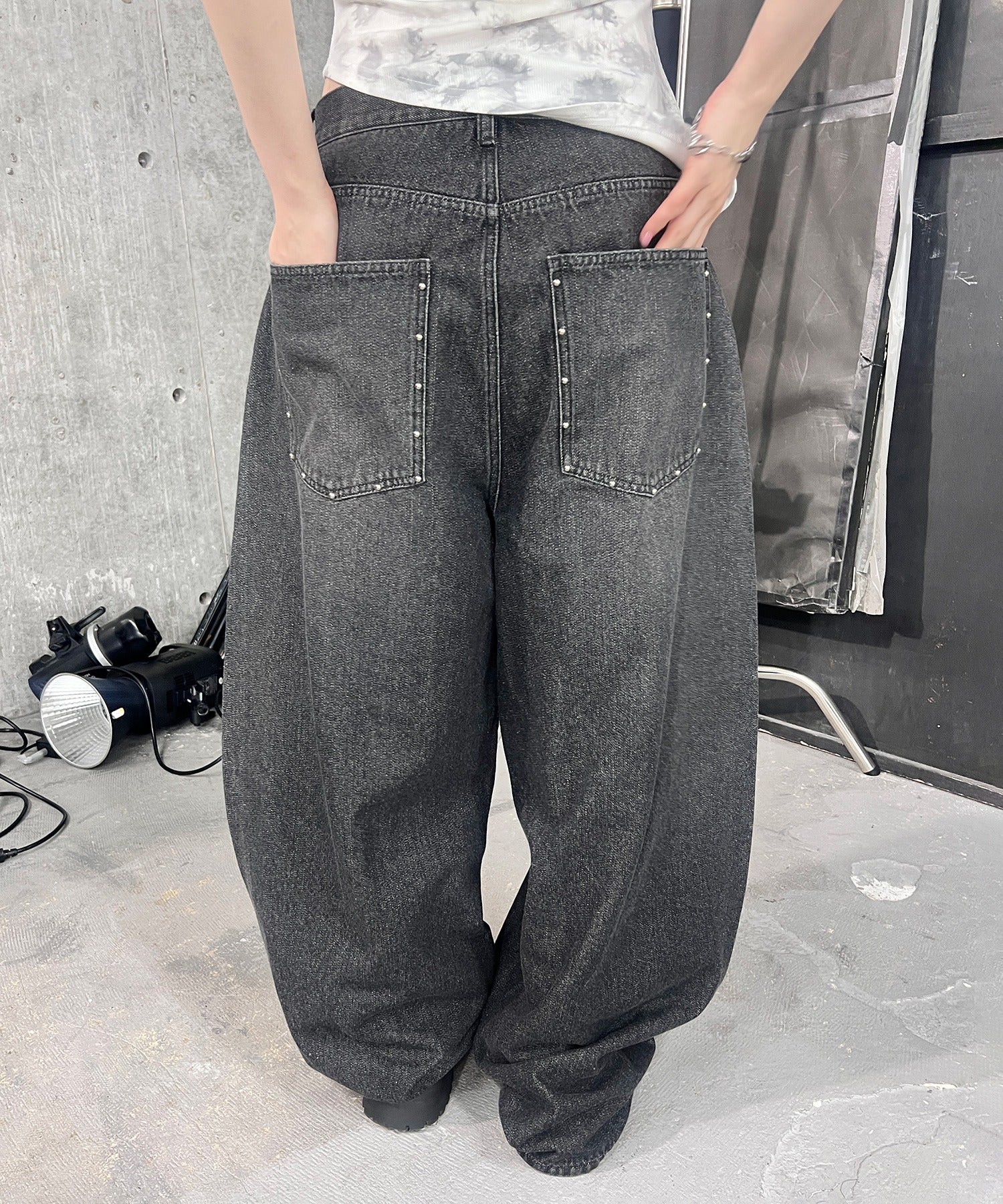 スタッズバレルデニム - Image 12
