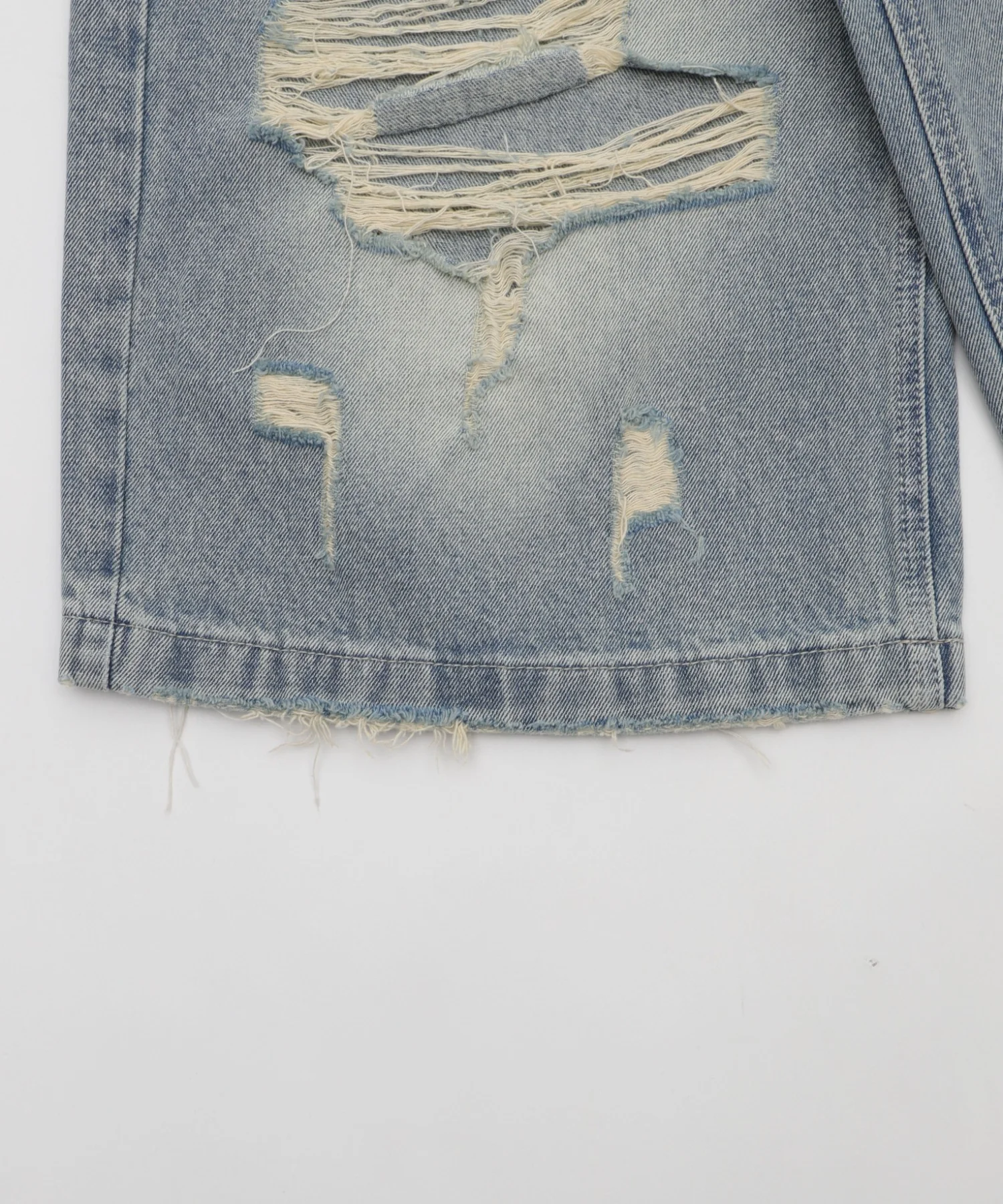 ダメージデニムハーフパンツ - Image 19