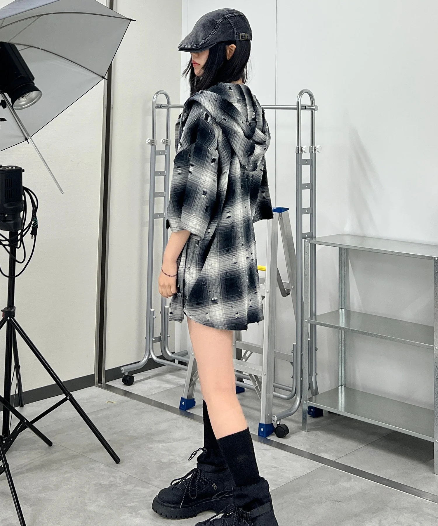 ダメージフード半袖チェックシャツ - Image 15
