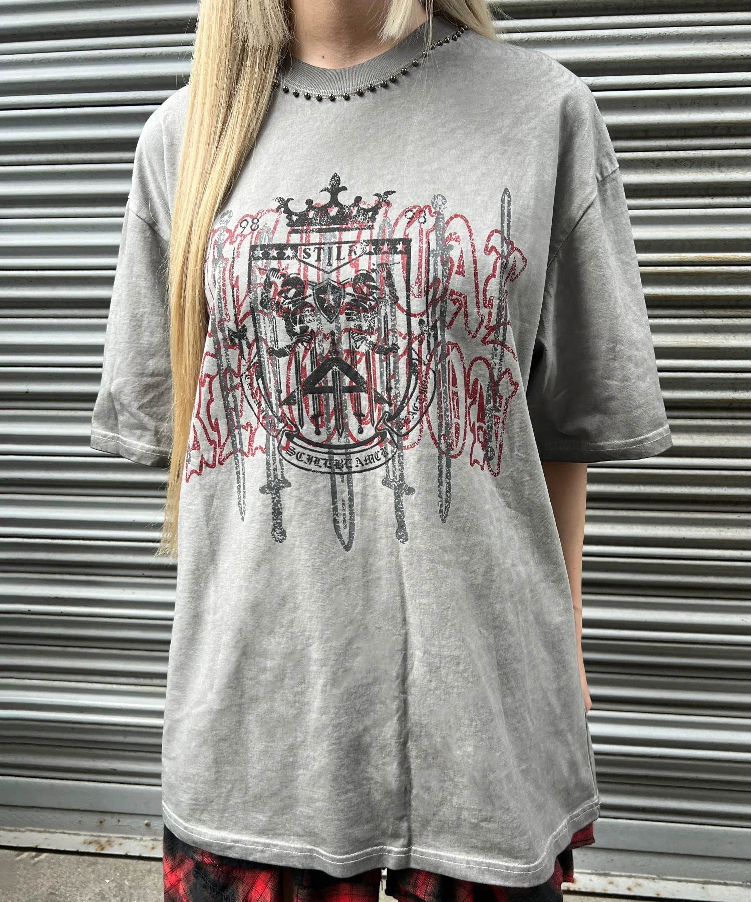 ネックラインスタッズエンブレムT - Image 7
