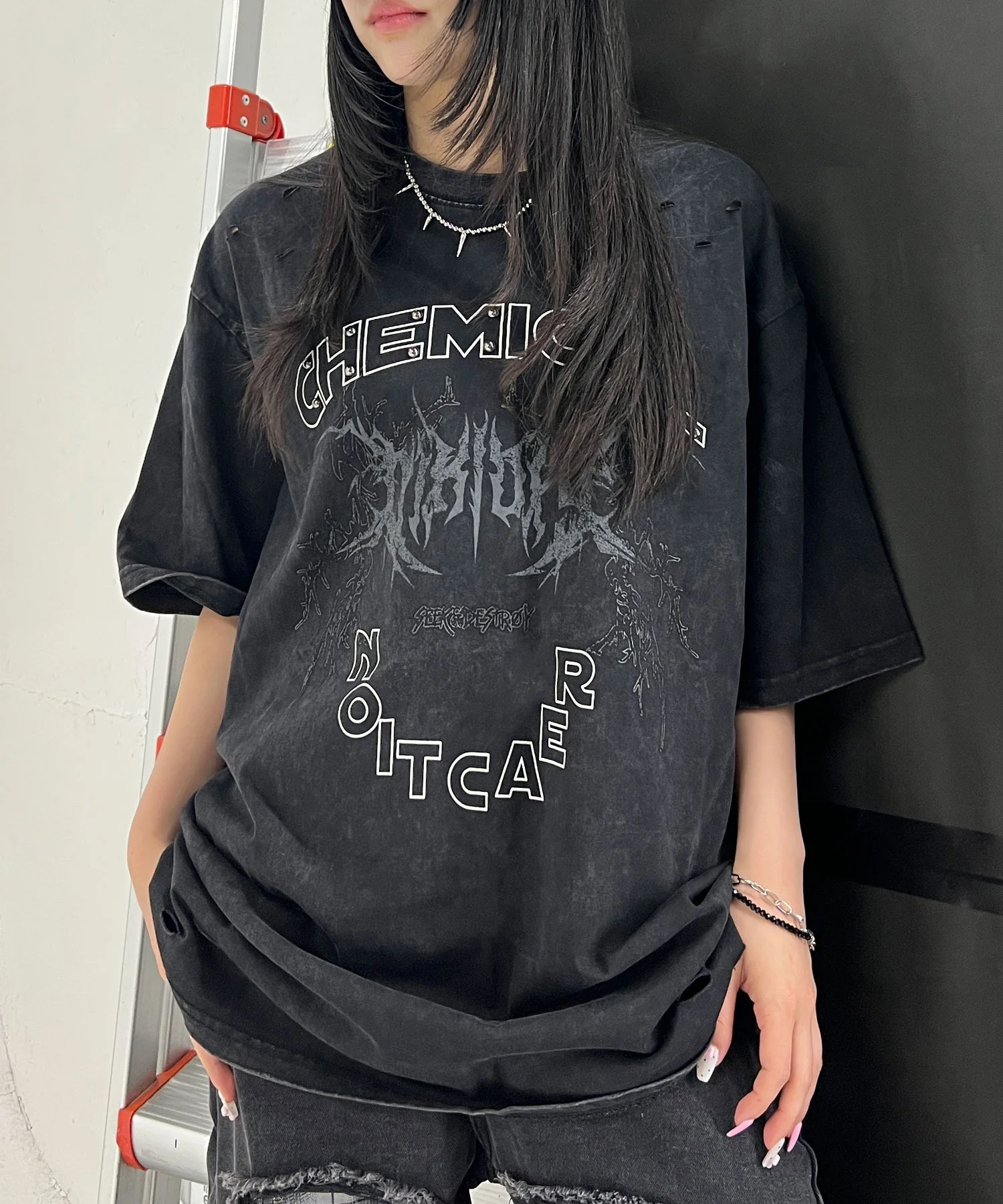 ケミカルスタッズビッグT - Image 4