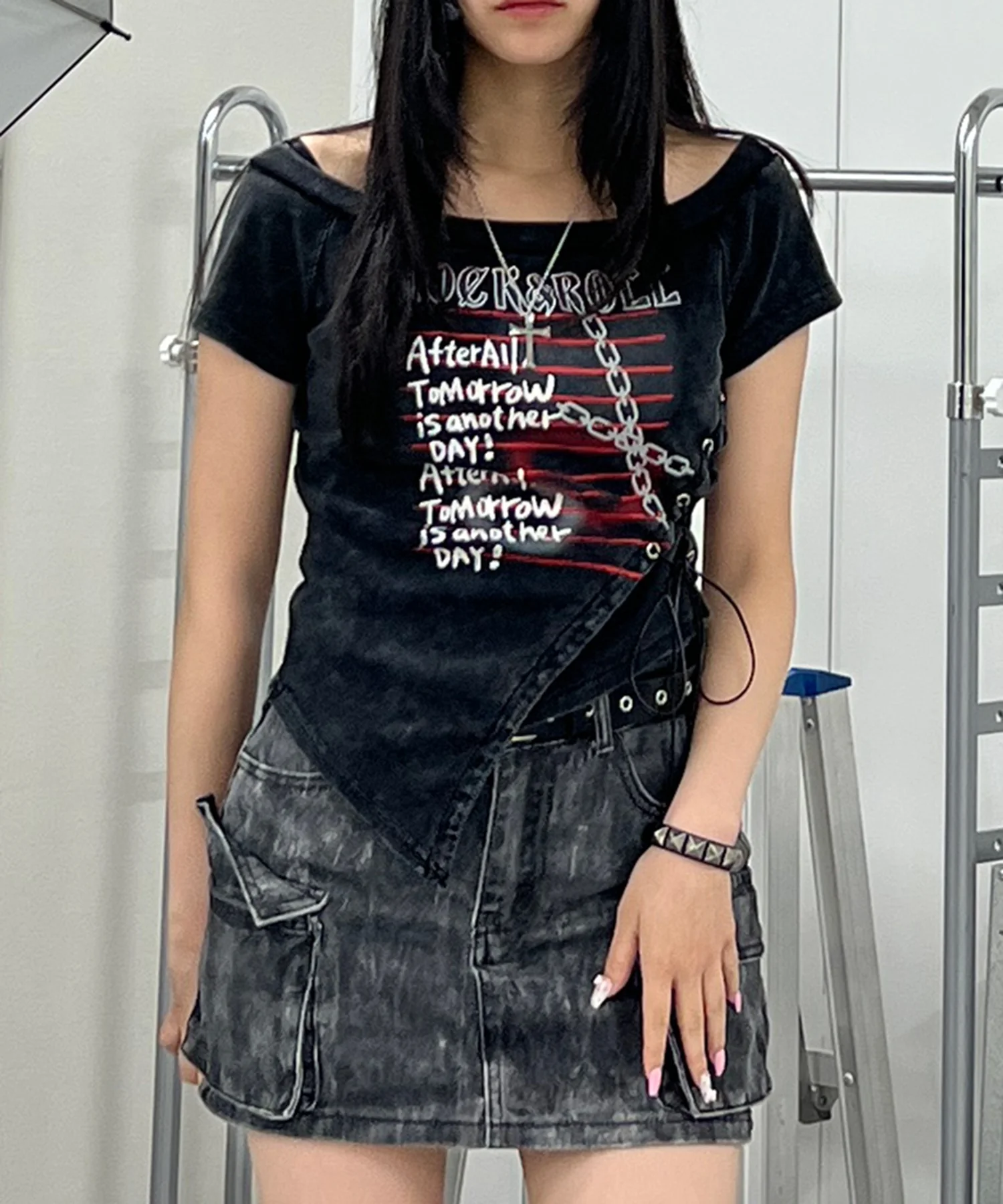 ROCK＆ROLLオフショルT - Image 11