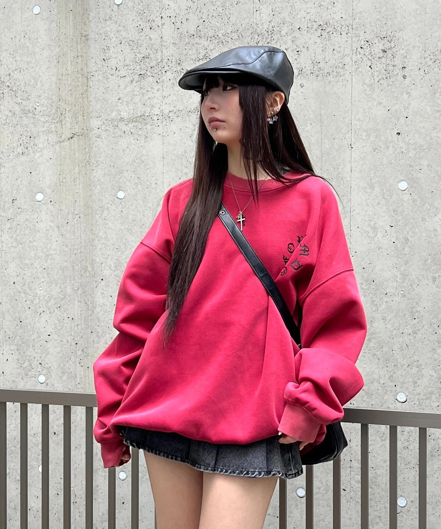ゴシックロゴスウェット - Image 4