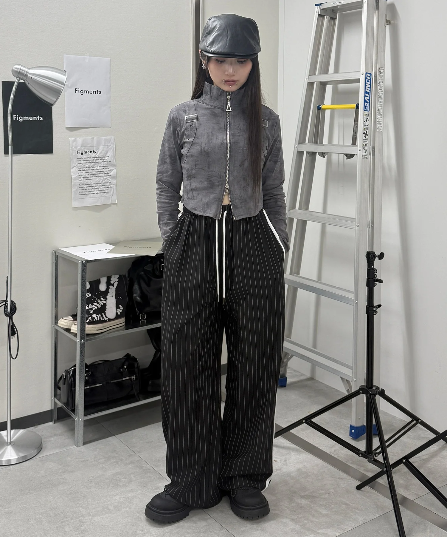 ストライプトラックパンツ - Image 18