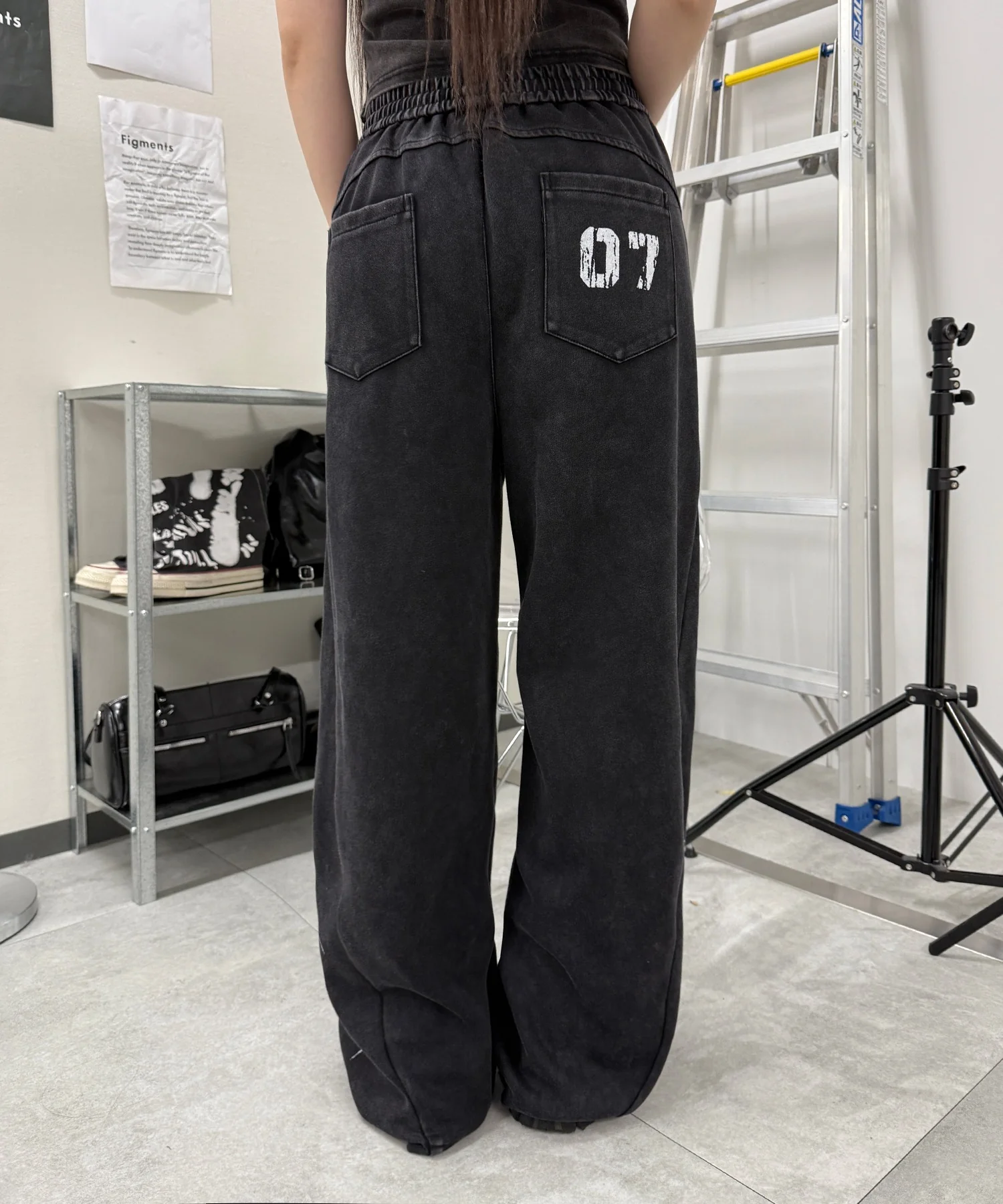 Y2kプリントスウェットパンツ - Image 4