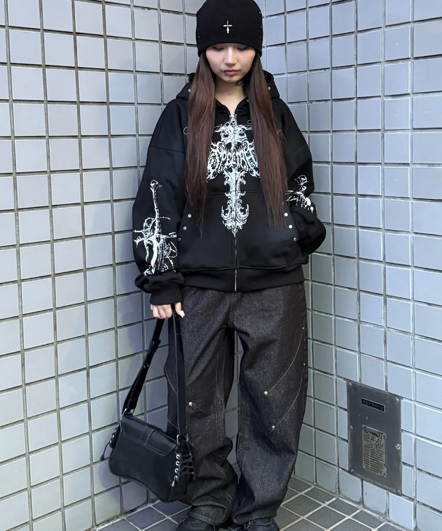 Y2Kゴシッククロスジップパーカー - Image 15