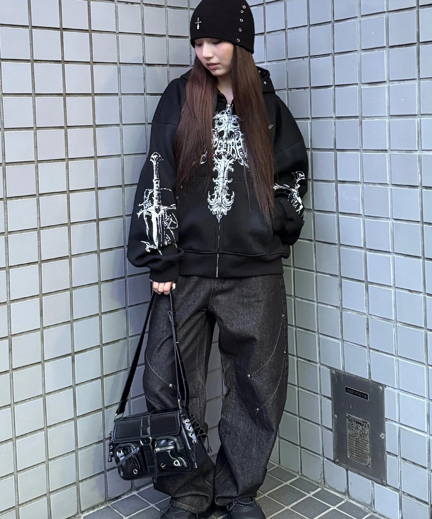 Y2Kゴシッククロスジップパーカー - Image 16