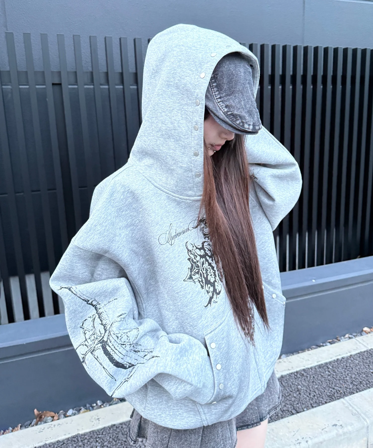 Y2Kゴシッククロスジップパーカー - Image 8