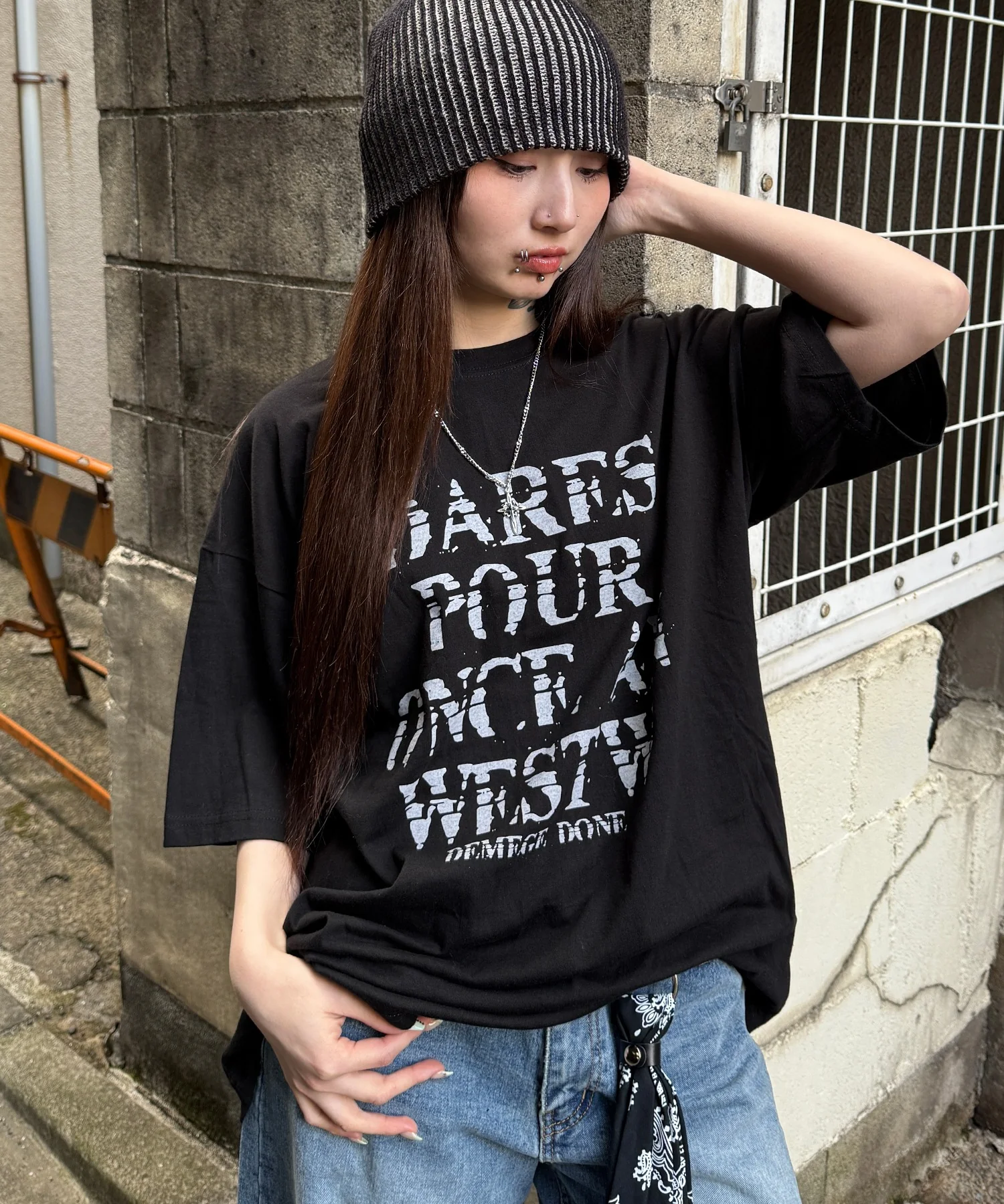 ノイズロゴビッグTシャツ - Image 7