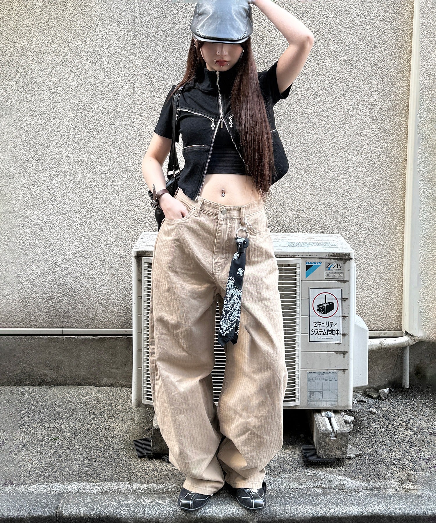 フラップスタッズヘリンボーンパンツ - Image 5