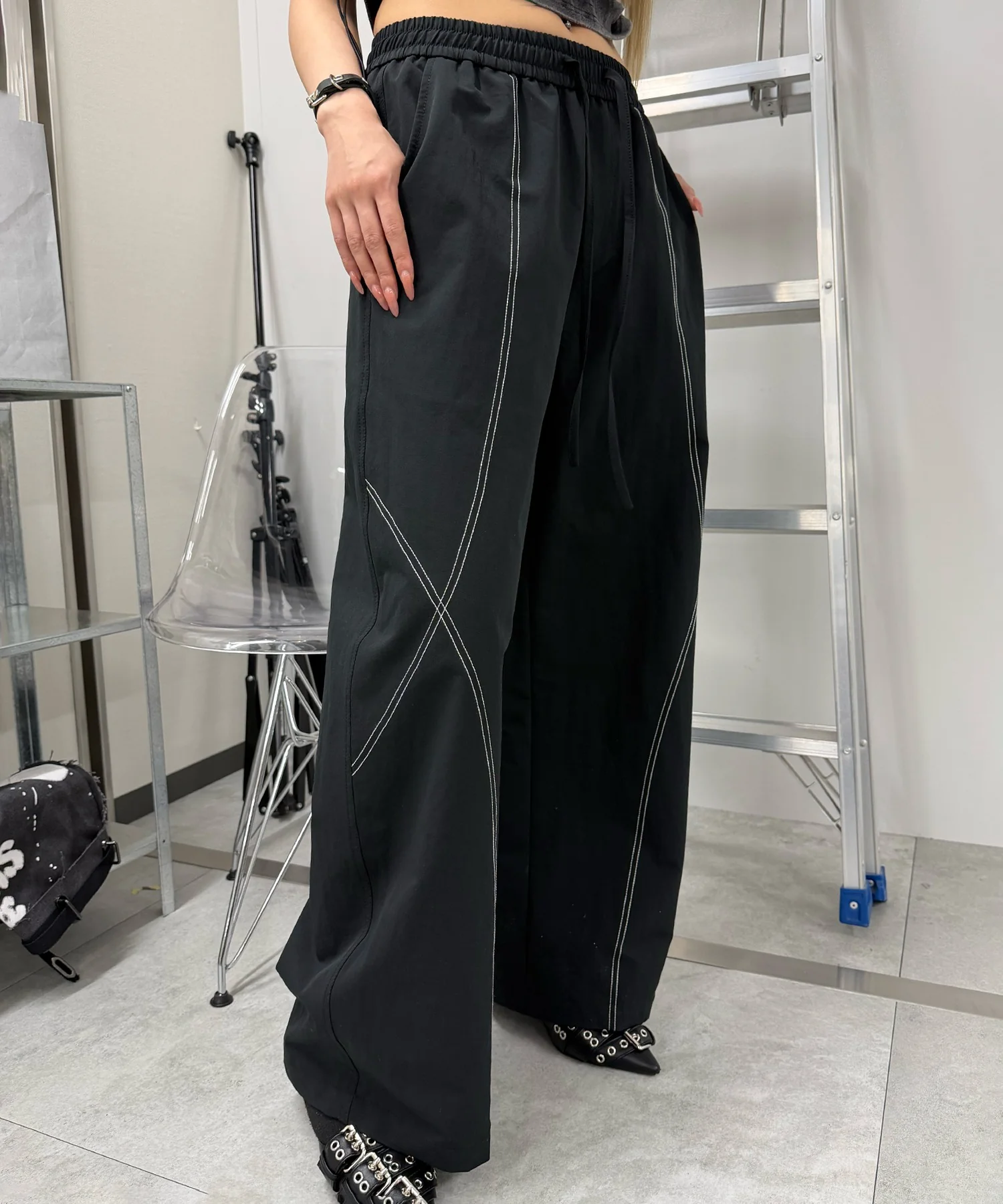 ステッチバルーントラックパンツ - Image 2