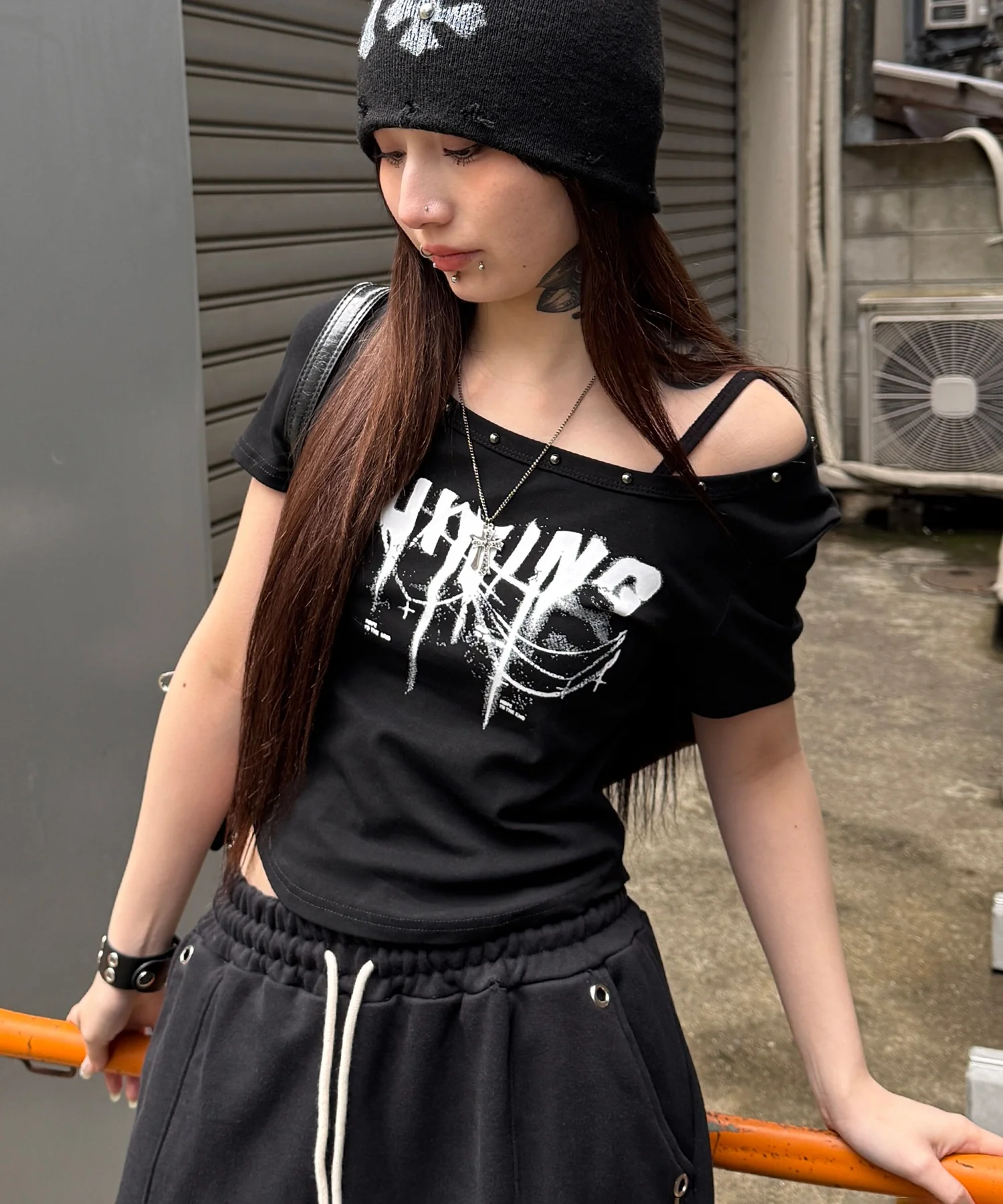 スタッズネックPUNKトップ - Image 7