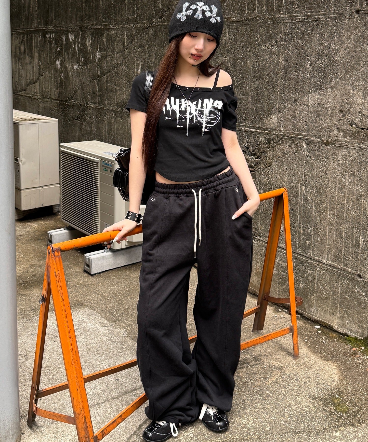 スタッズネックPUNKトップ - Image 8