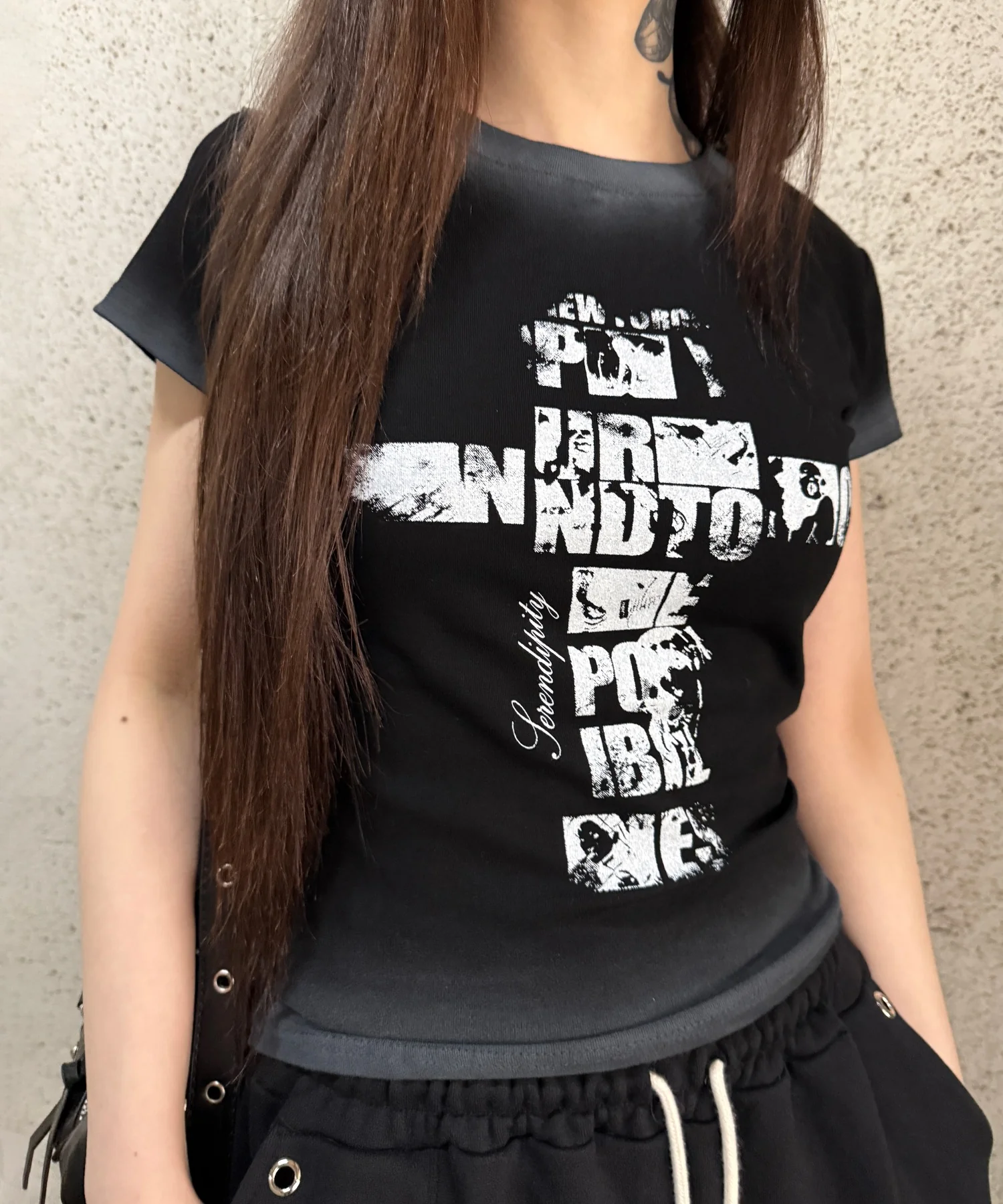 フェードクロスロゴTシャツ - Image 6