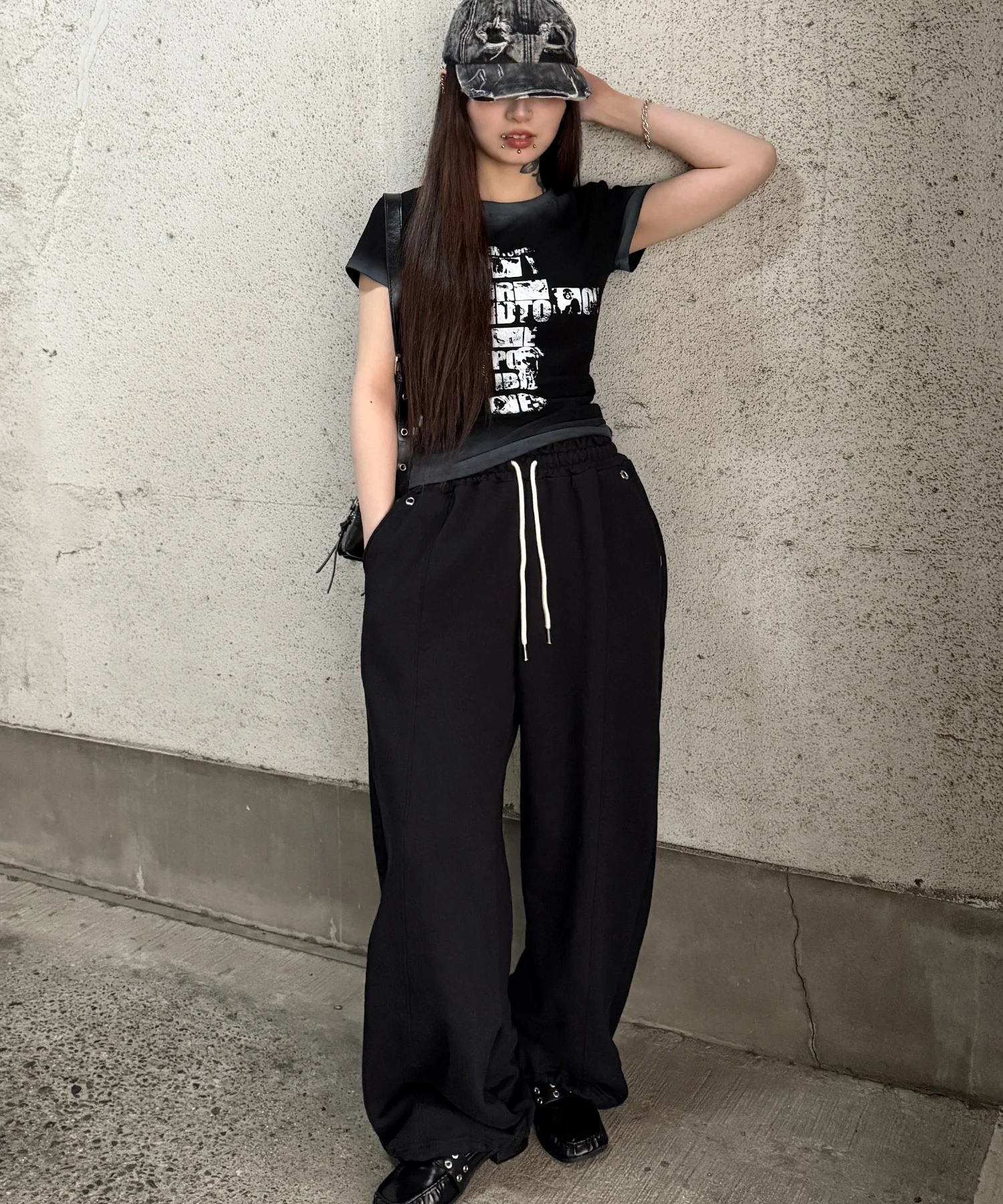 フェードクロスロゴTシャツ - Image 9