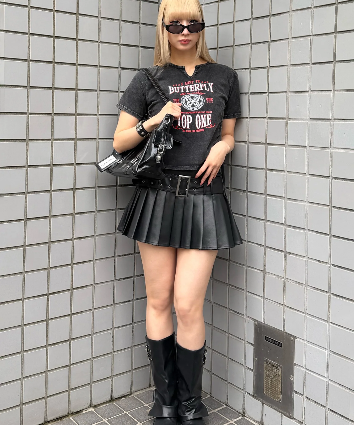 サイドギャザーピグメントTシャツ - Image 6