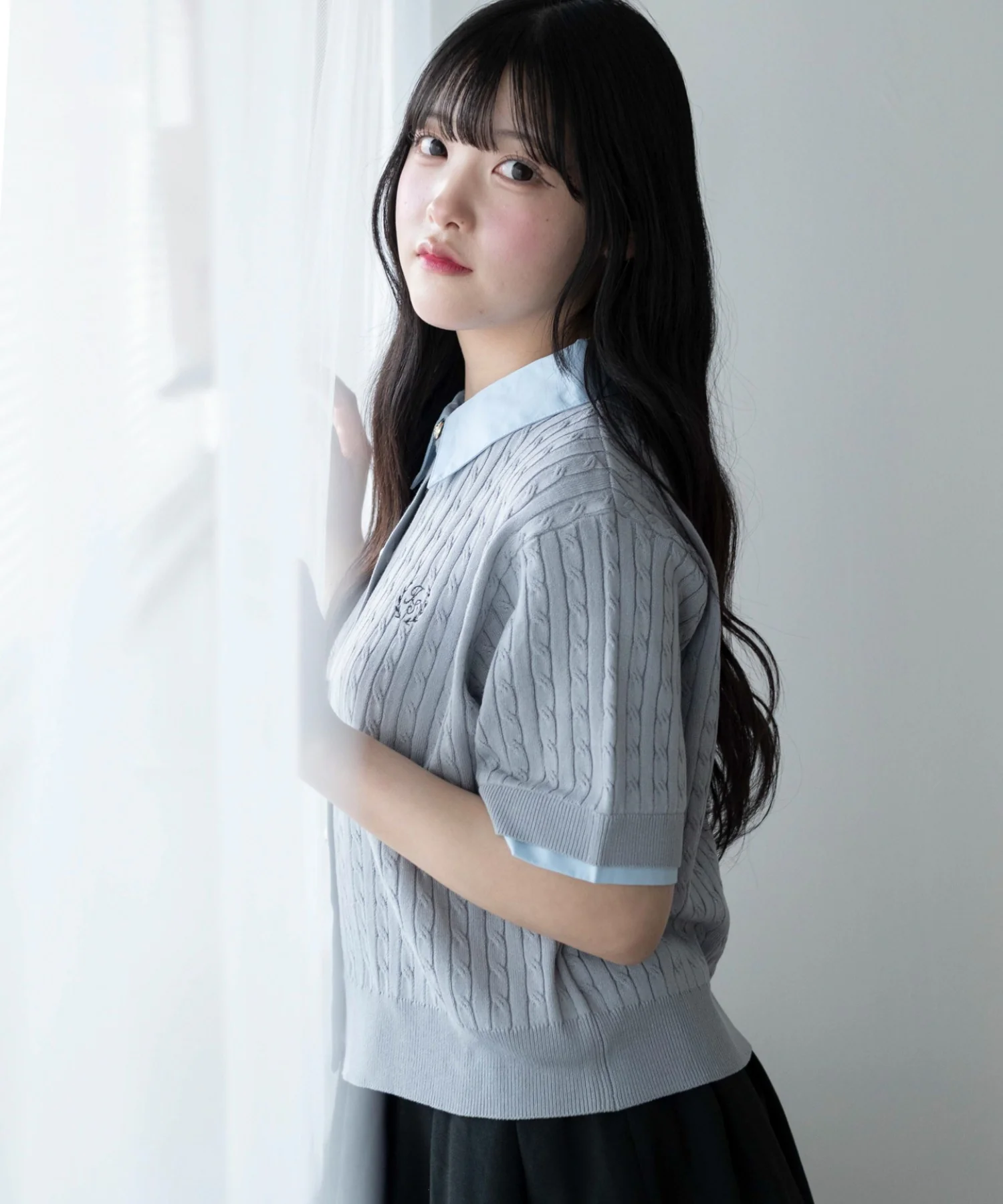 キンボタンエリツキケーブルニット - Image 18