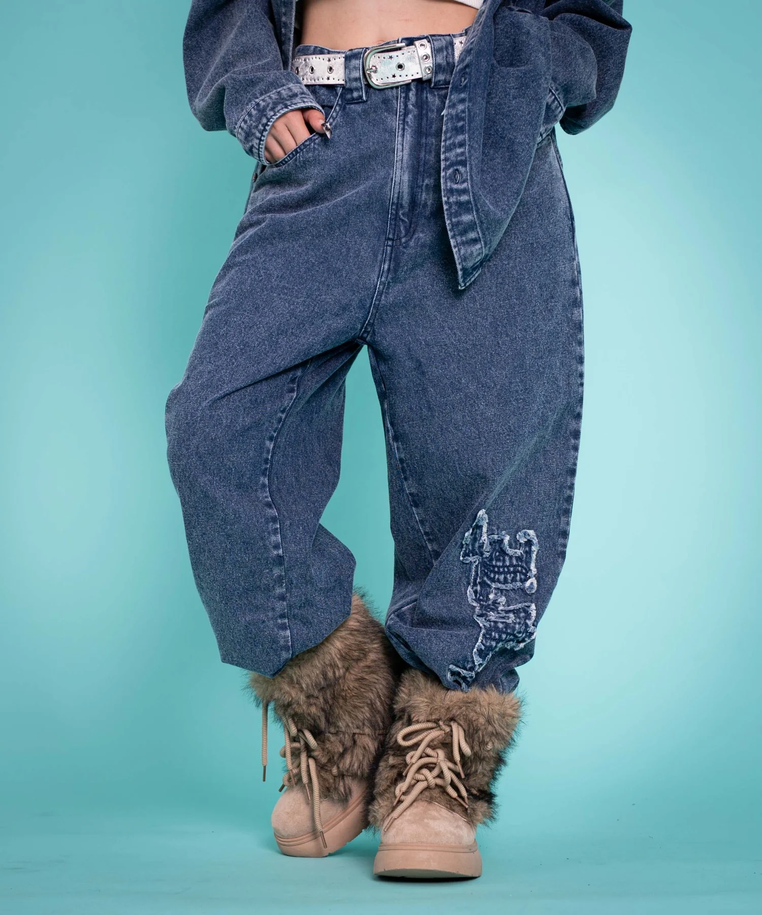 グラフィックデニムパンツ - Image 17