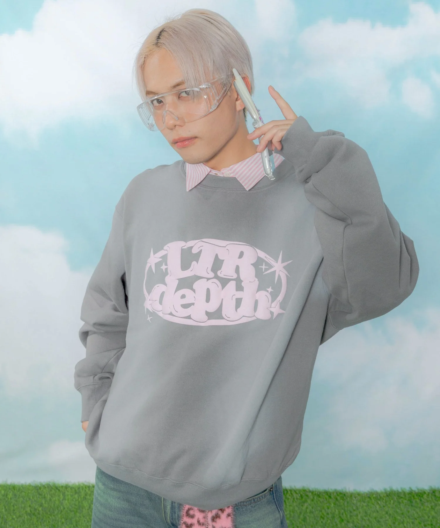 裏起毛サークルロゴプルオーバー - Image 14
