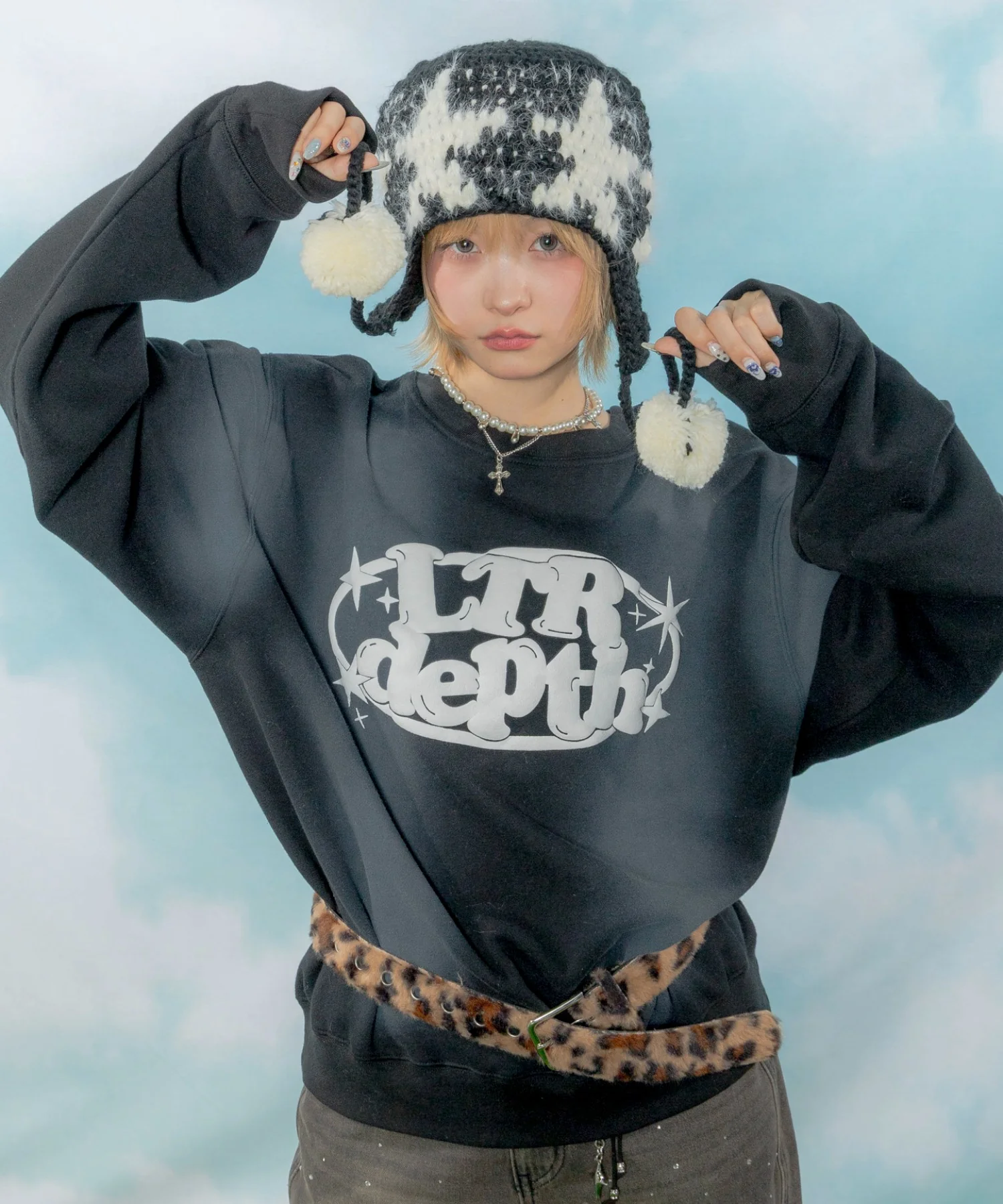 裏起毛サークルロゴプルオーバー - Image 24