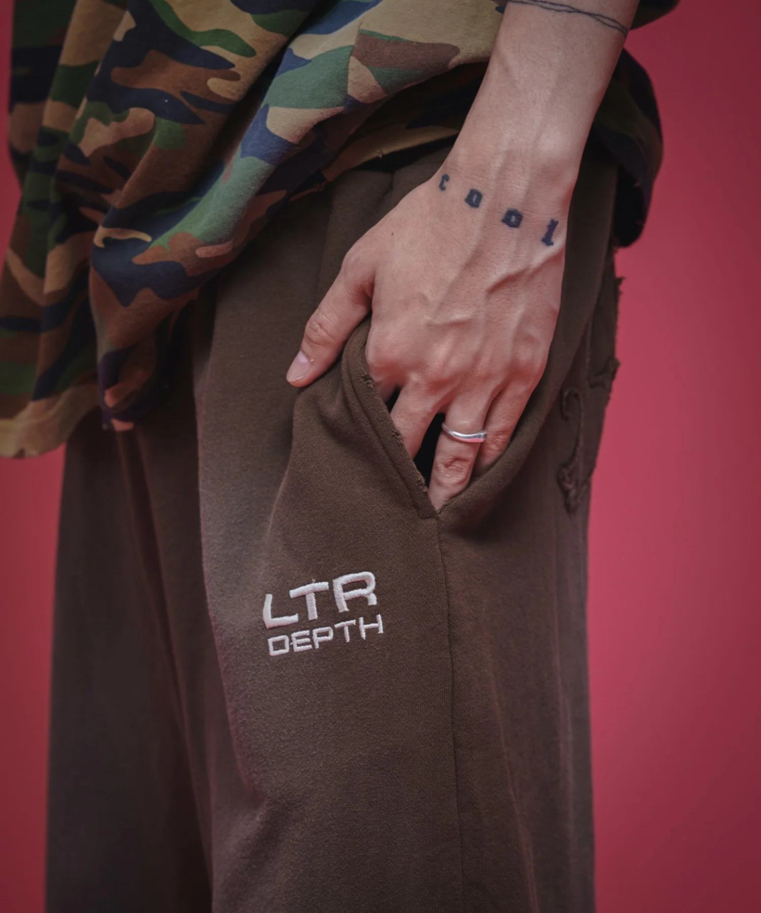 ダメージアップリケショートパンツ - Image 16