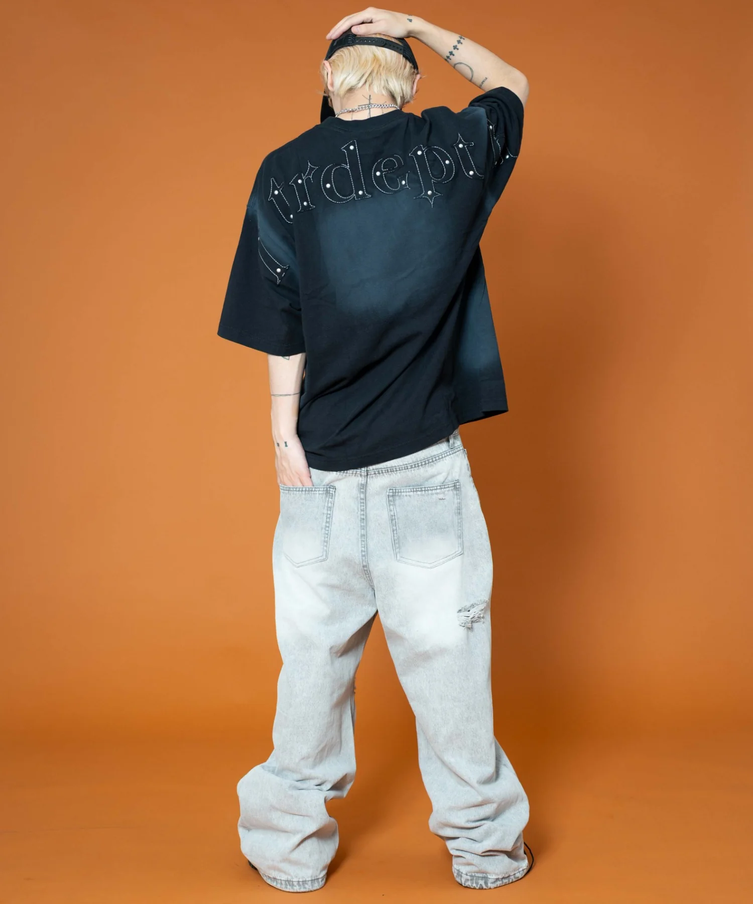 バックスタッズグラフィックT（SS） - Image 10