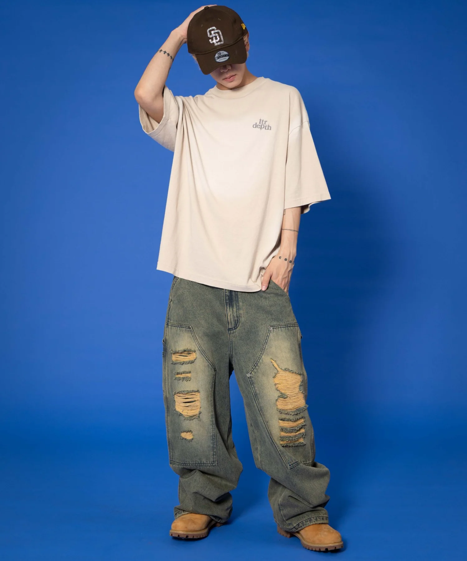バックスタッズグラフィックT（SS） - Image 5