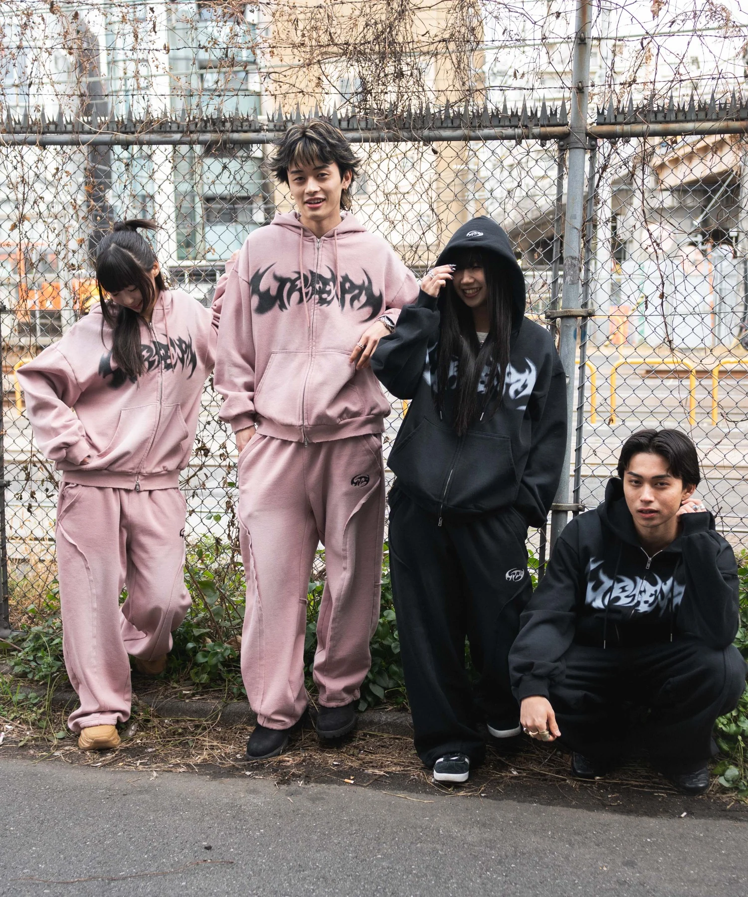 グラフィックZIPパーカー - Image 3