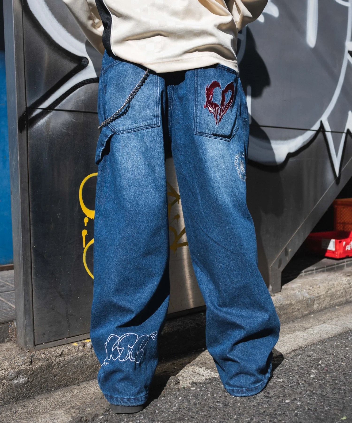 グラフィックデニムパンツ - Image 9