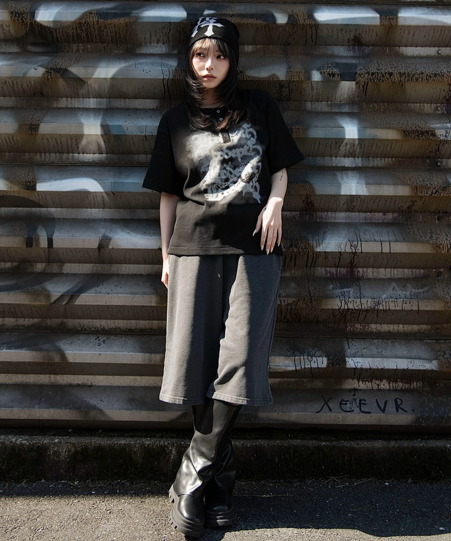 グラフィックヘンリーネックT（SS） - Image 8