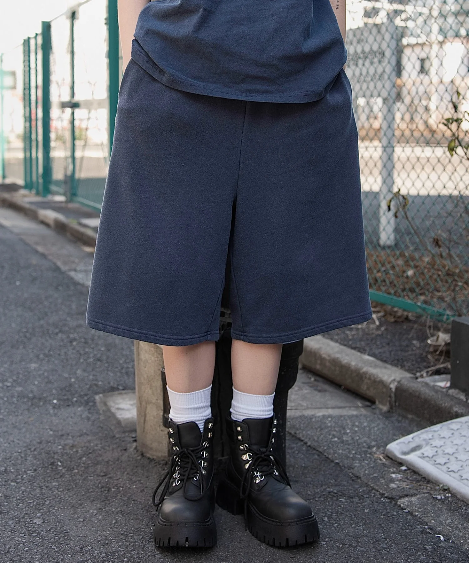 ピグメントグラフィックショーツ - Image 26