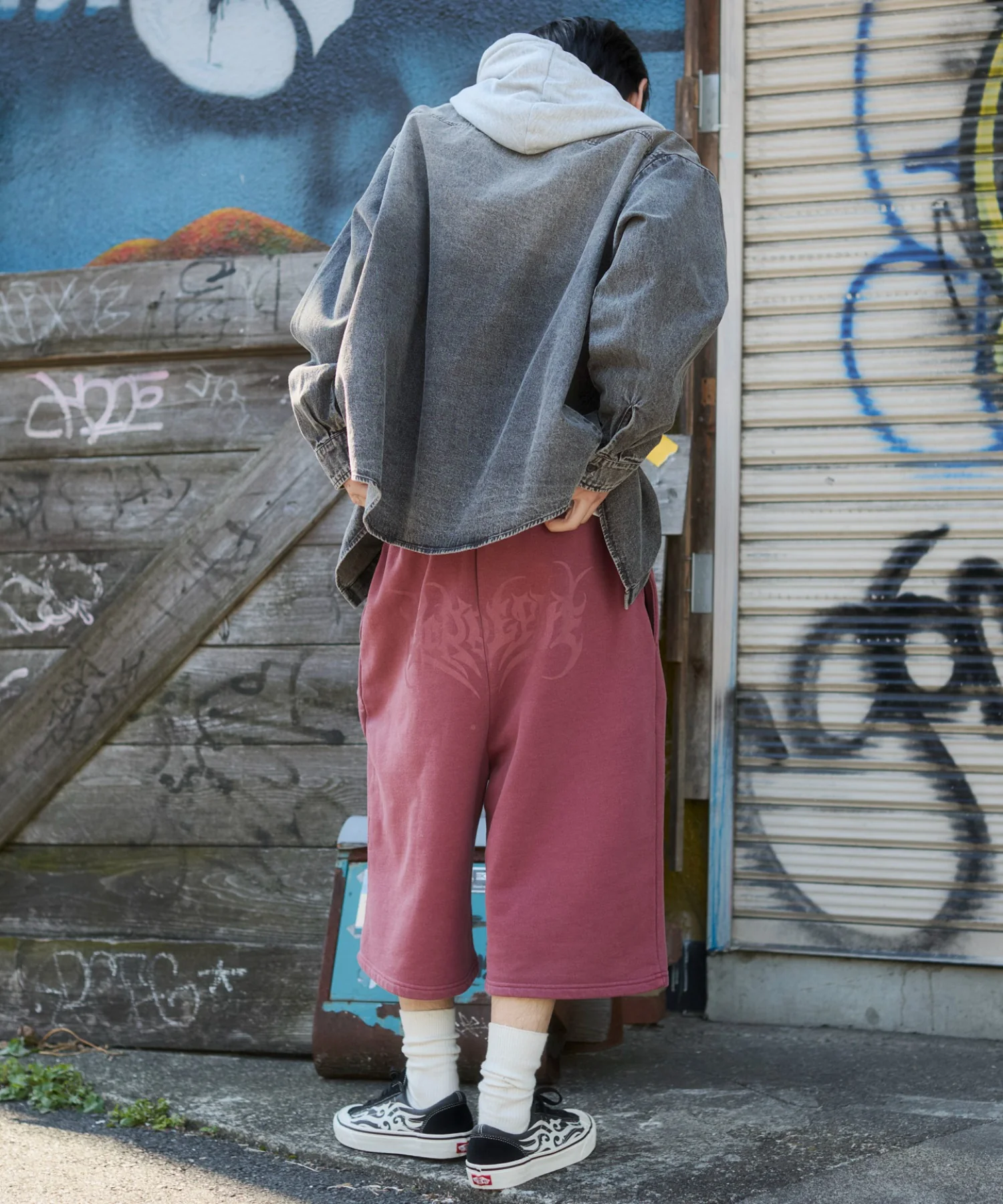 ピグメントグラフィックショーツ - Image 34
