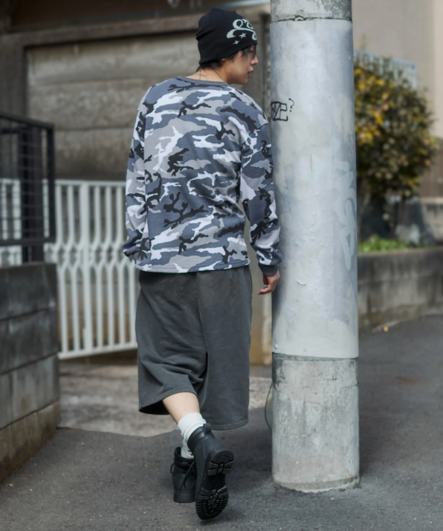 ピグメントグラフィックショーツ - Image 44