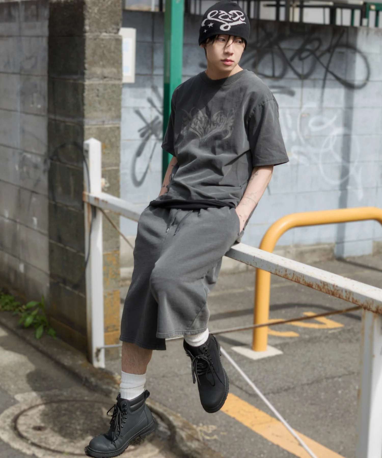 ピグメントグラフィックショーツ - Image 46