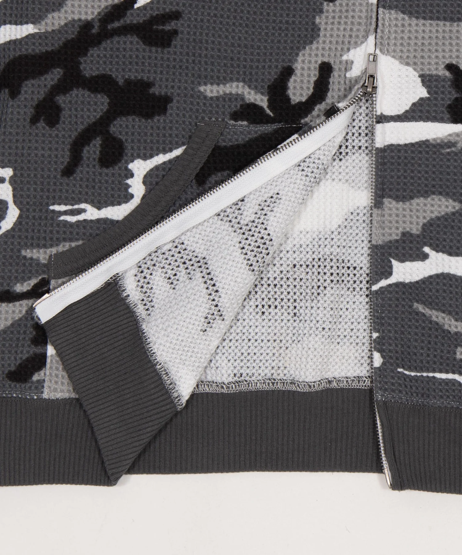 ワッフルグラフィックカットZIPパーカー - Image 44
