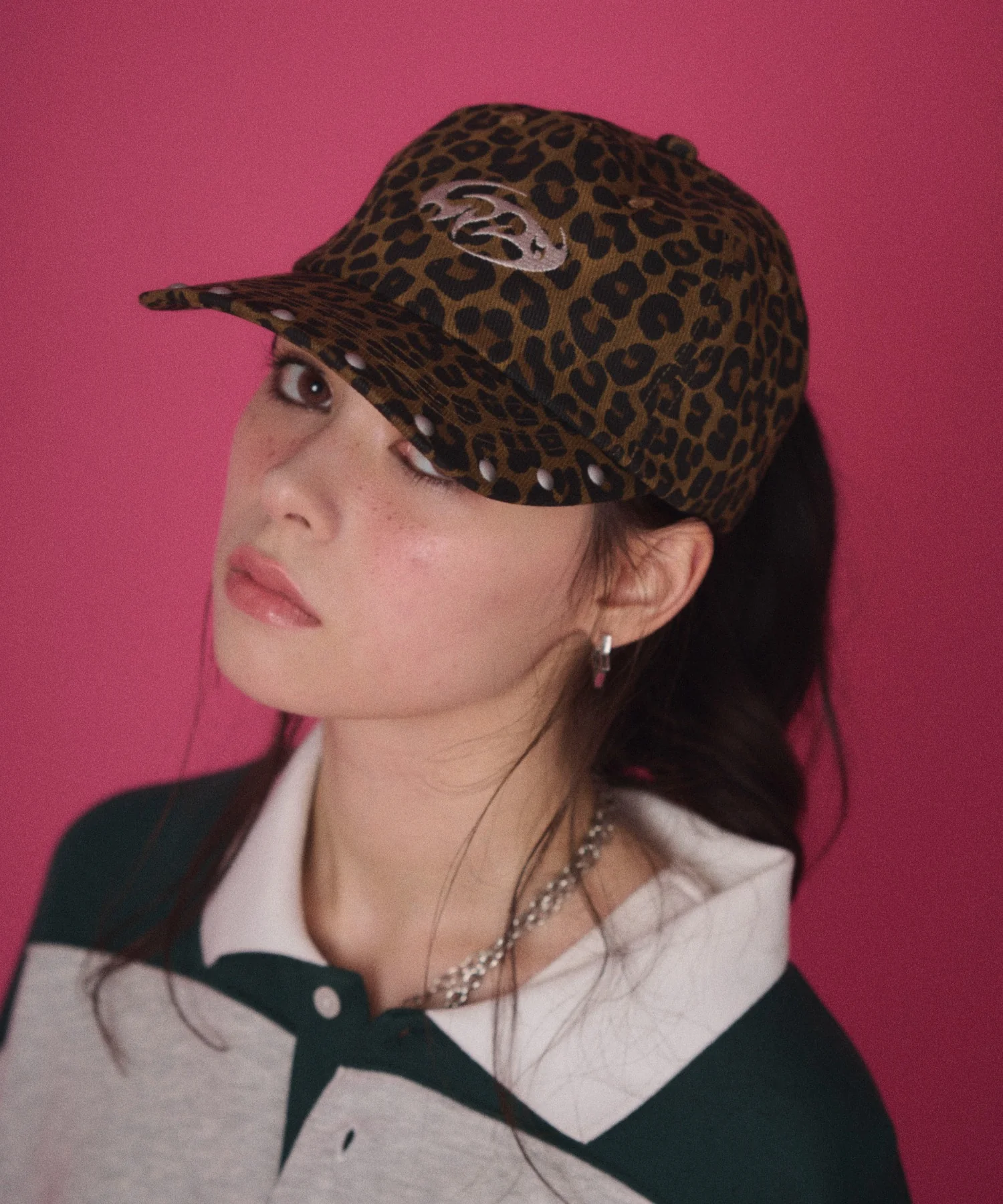 スタッズロゴキャップ - Image 6