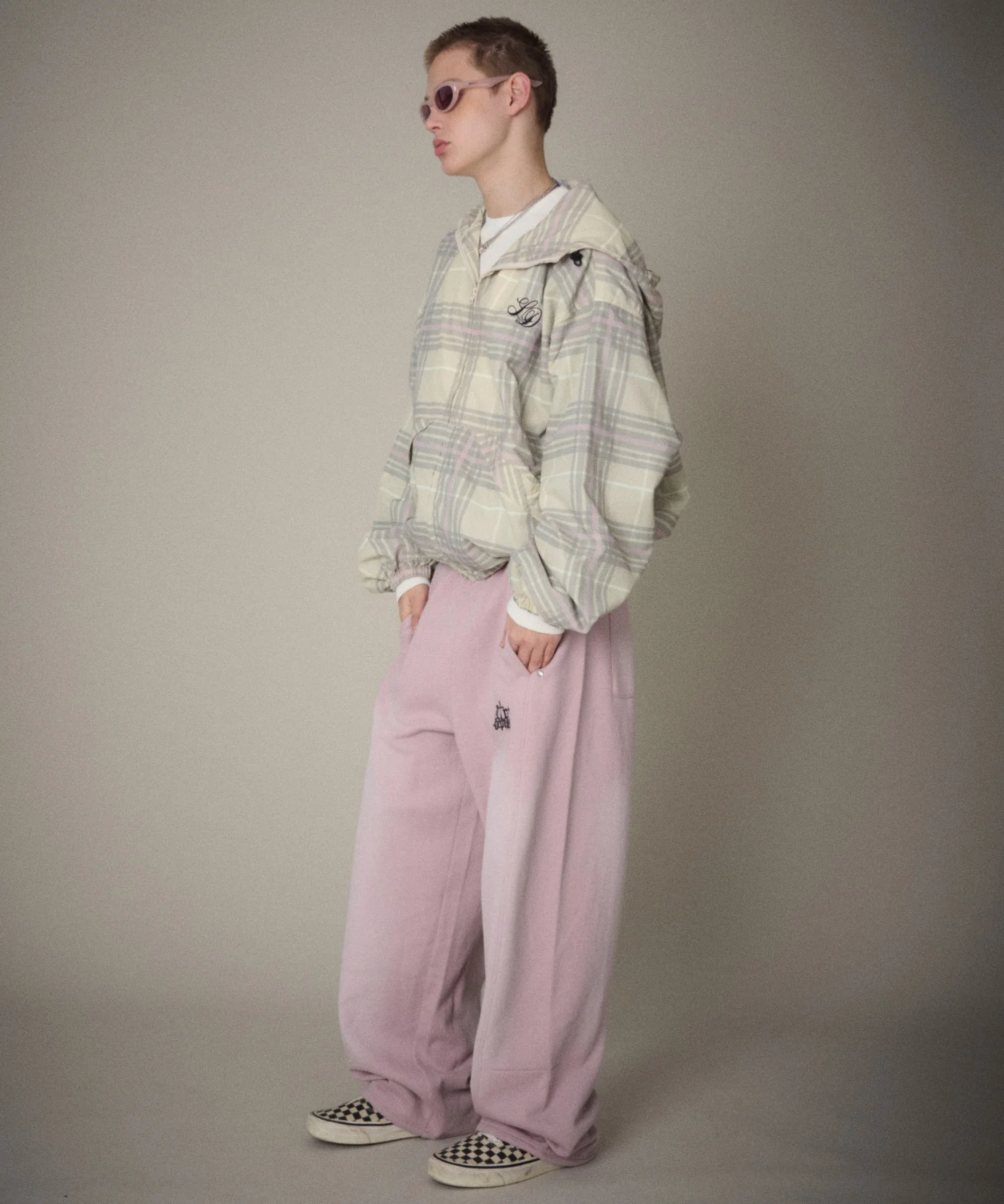 ロゴスウェットパンツ - Image 15