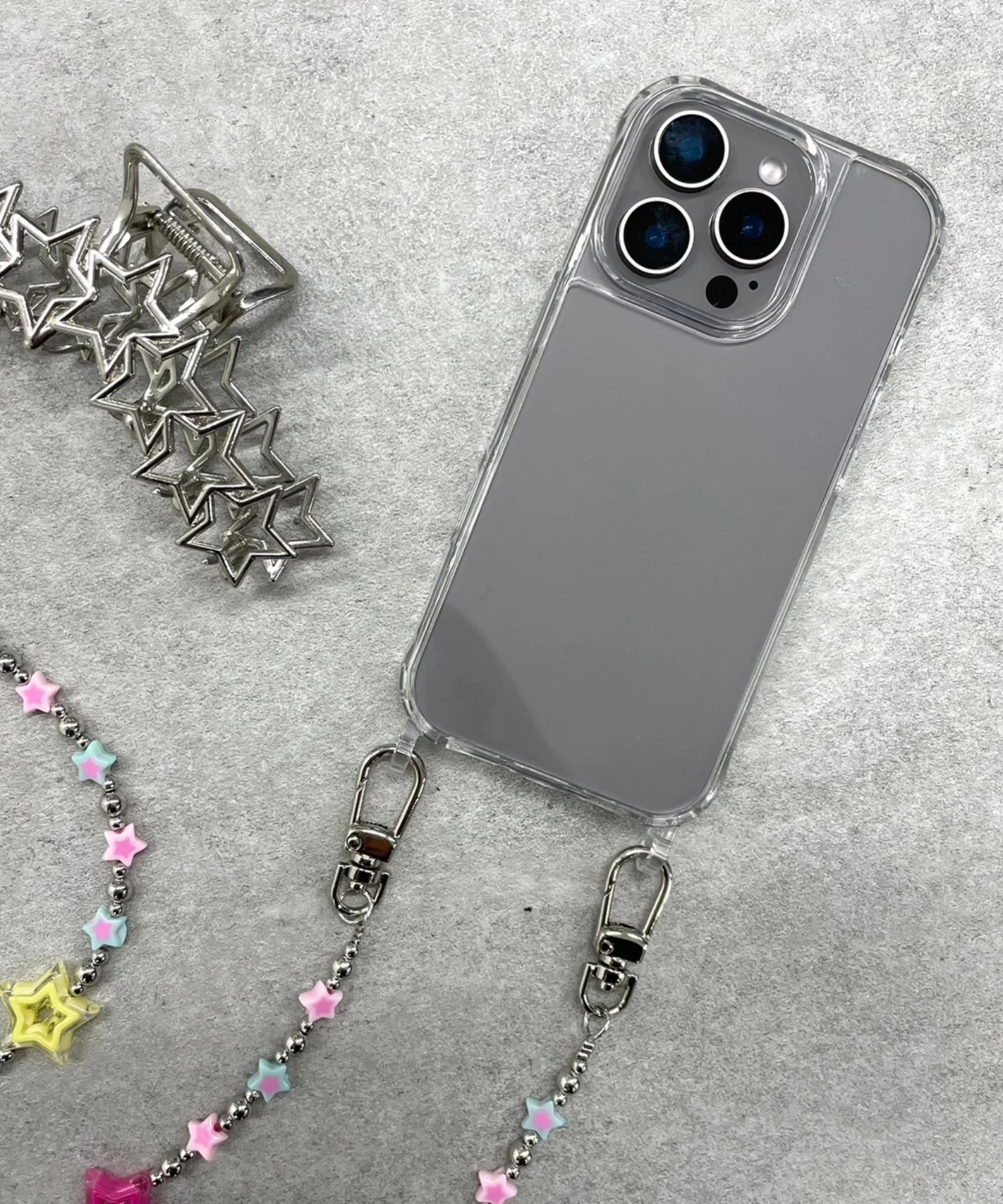ストラップホール付きクリアiphoneケース - Image 12